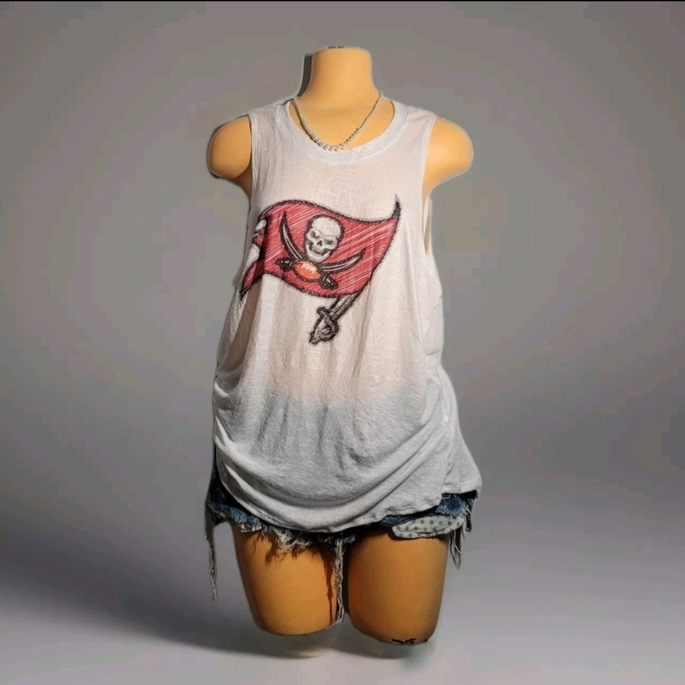 Fanatics Concepts Sport Tampa Bay Buccaneers NFL Tank Top White Size XL NWT